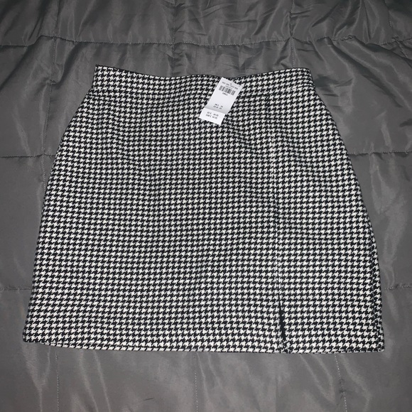 Hollister Dresses & Skirts - HOLLISTER ultra high rise skirt